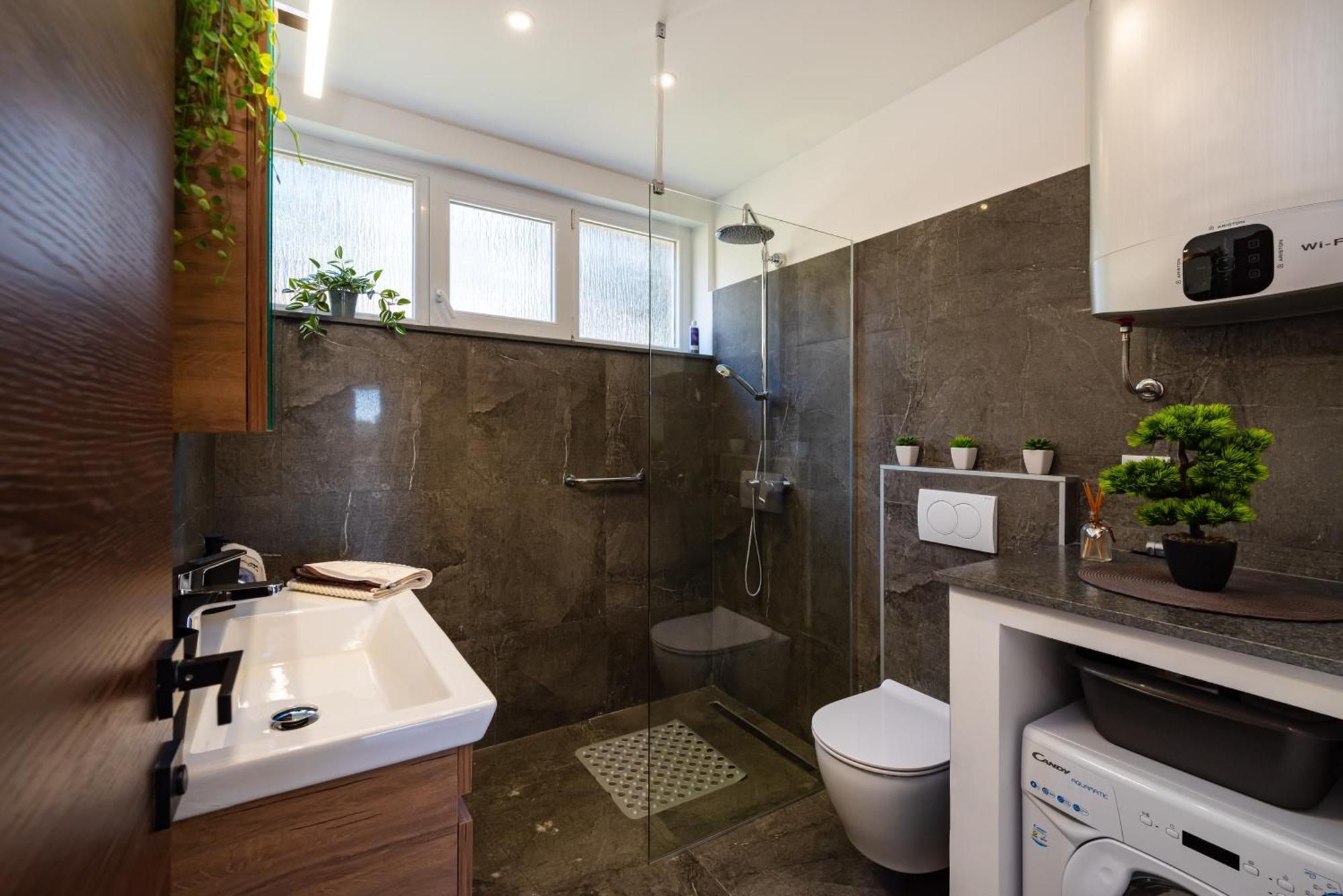 Appartamento Kolovare Garden Oasis - First Row By Sea Zara Esterno foto